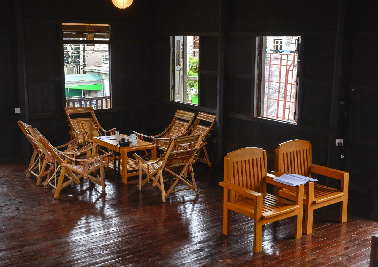 Hardwood Lodge Nyaungshwe Exteriör bild