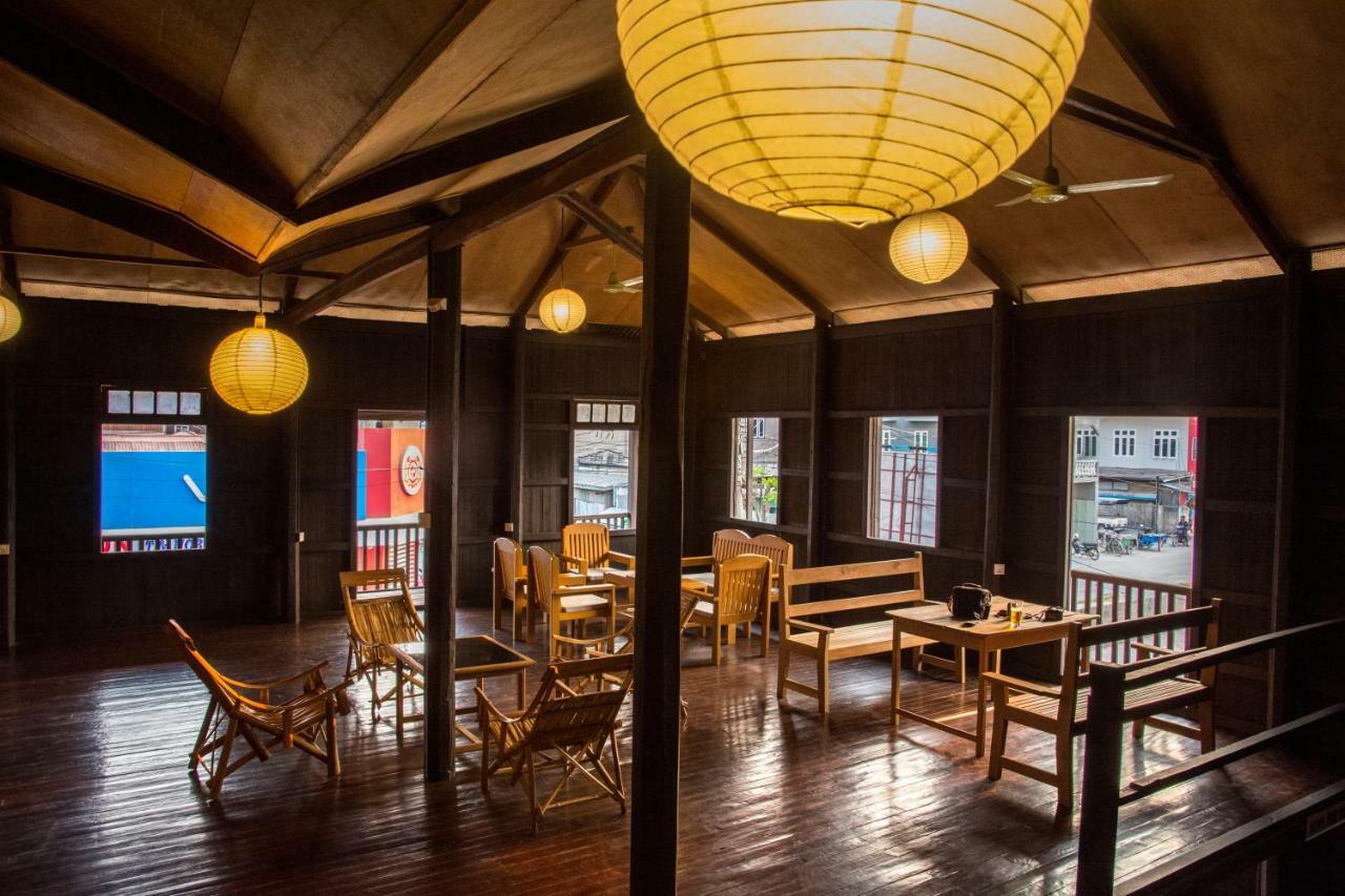 Hardwood Lodge Nyaungshwe Exteriör bild